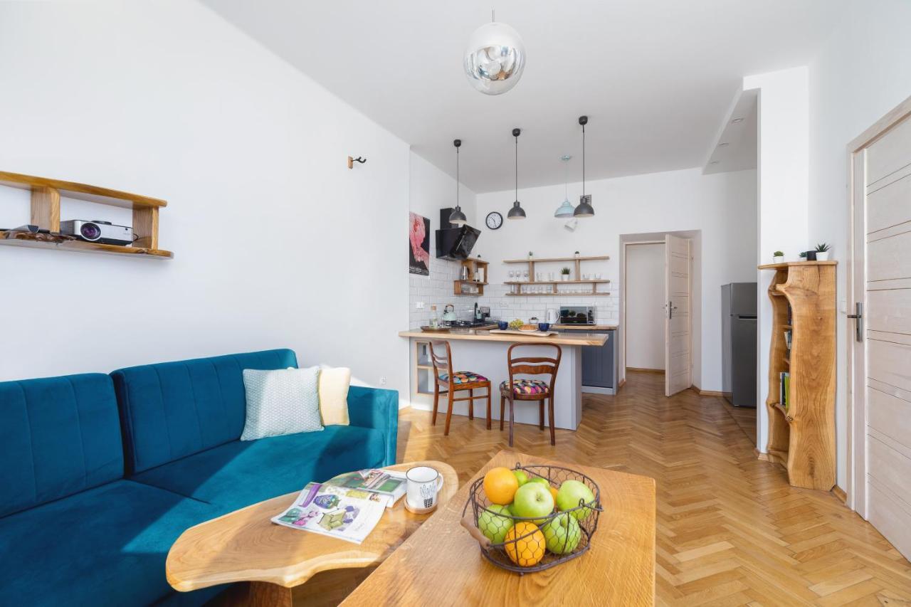 Old Town Apartments Basztowa By Renters Cracóvia Exterior foto